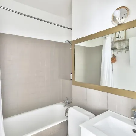 Charming Studio -